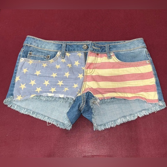YMI America Shorts For Women Summer Shorts Flag Jean Shorts (NWOT) - Picture 2 of 5